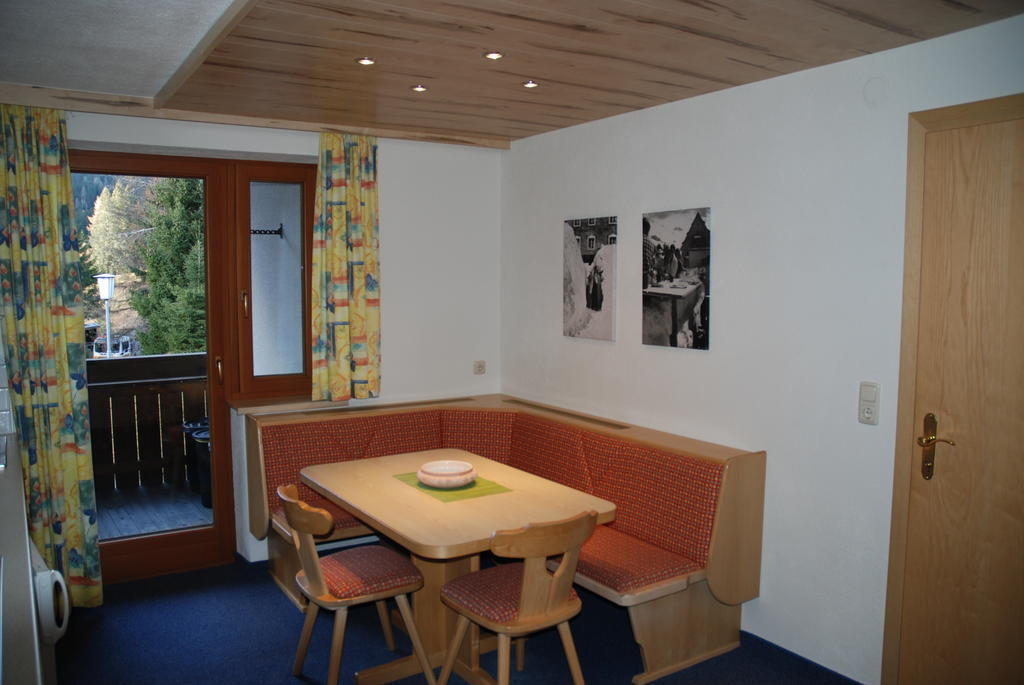 Haus Saumspitz Lejlighed St Anton am Arlberg Eksteriør billede